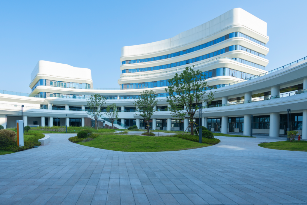 How to Build a Downtime Strategy That Works Across Multiple Locations