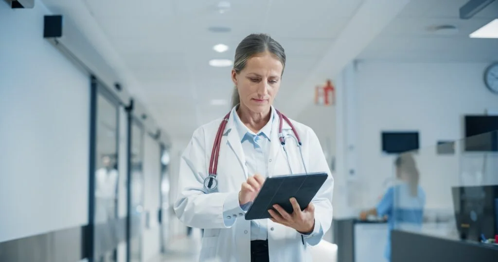 How dbtech Integrates With Your Epic EHR to Eliminate Downtime Risk