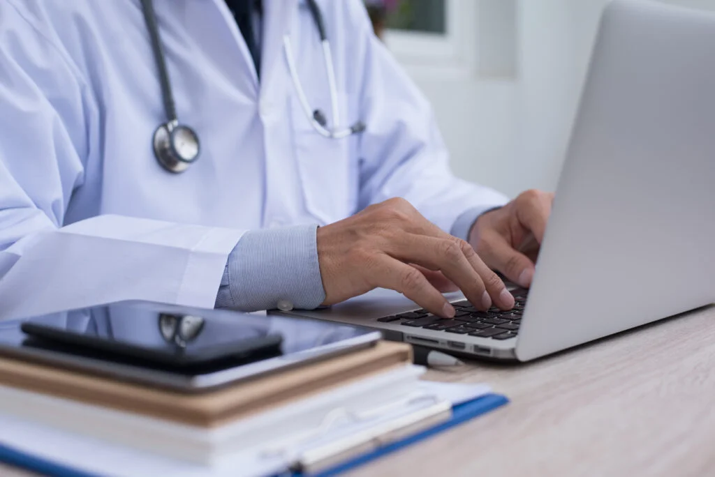 How dbtech Integrates with Epic EHR to Extend Downtime Protection