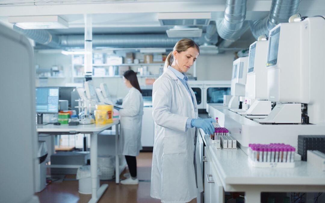 What Happens to Lab Orders During EHR Downtime and How dbtech Keeps Workflows Moving