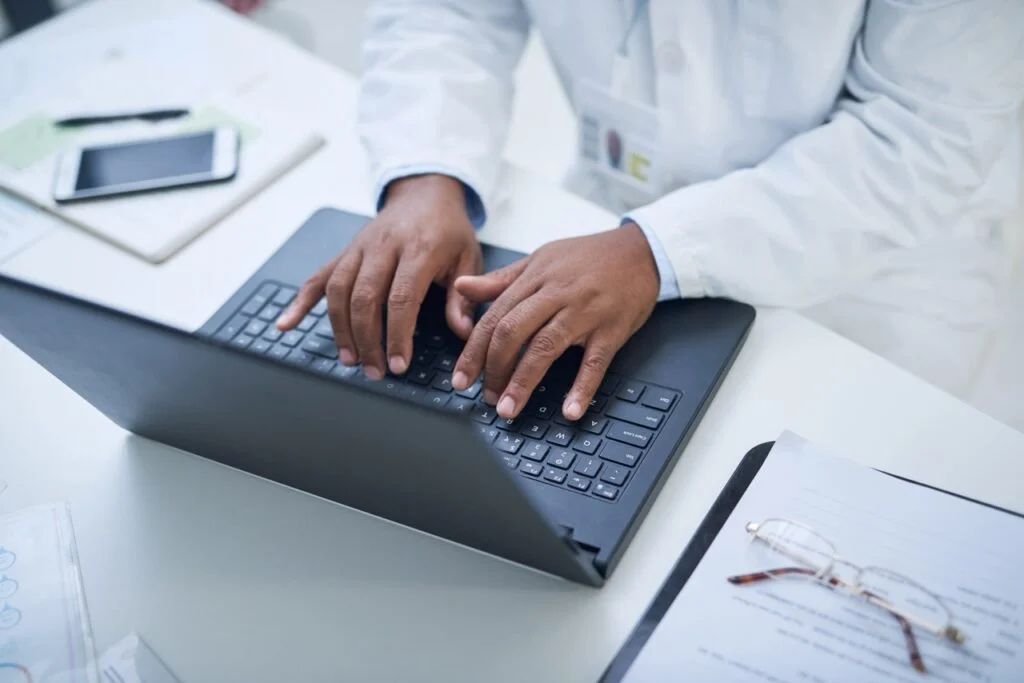 How to Build a Downtime Solution RFP: What IT Directors Should Be Asking