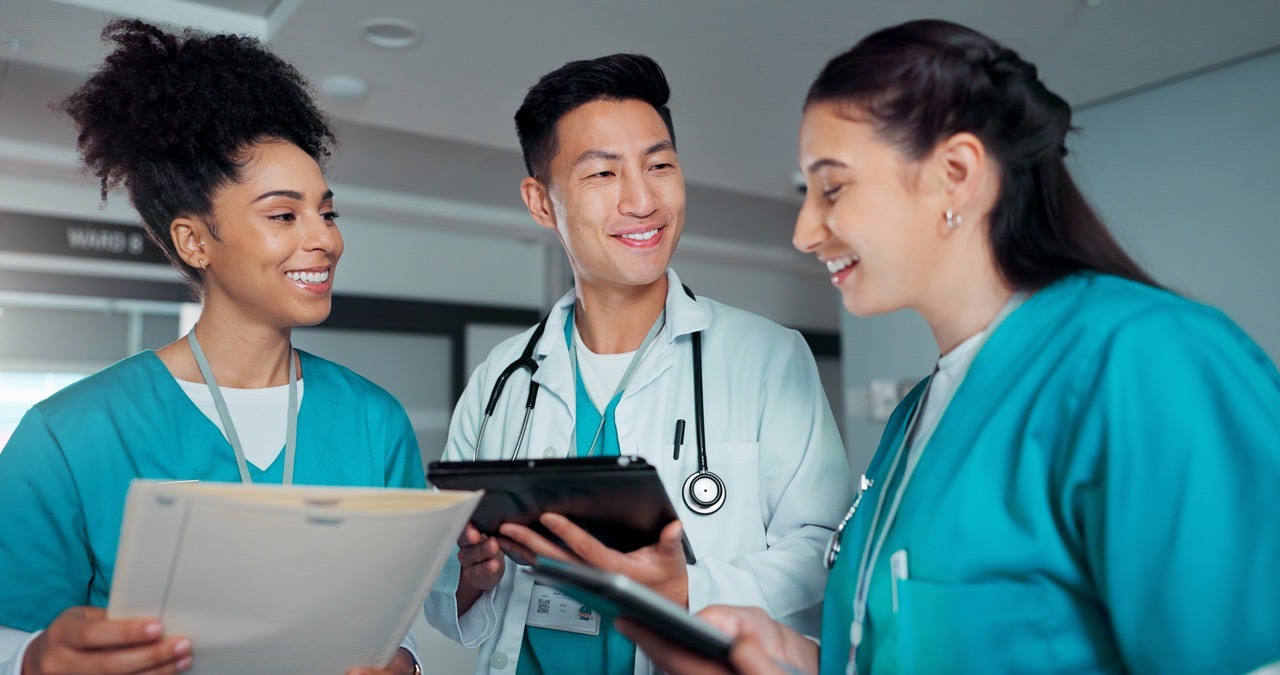 Discover how dbtech's eFolders help HIM teams manage patient records during an EHR outage and speed up post-outage record completion work.